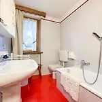 아파트 Casa Maripo - Town Center Within Walking Distance Of The 아우론조디까도레